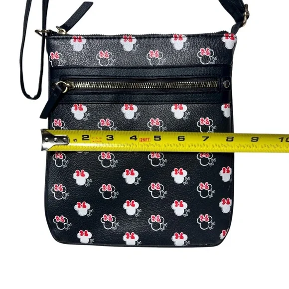 NWT Disney Minnie Mouse Crossbody Bag by Fast Forward New York - Picture 6 of 8